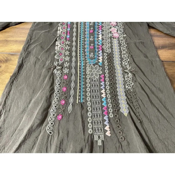 Johnny Was Joulette Olive Green Embroidered Tunic Size Small - Picture 3 of 12